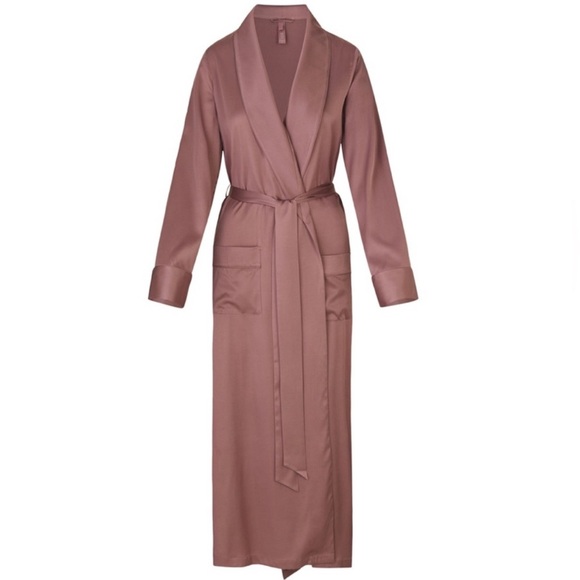 SKIMS - Long Robe (95% silk) 🎀 - Picture 5 of 11
